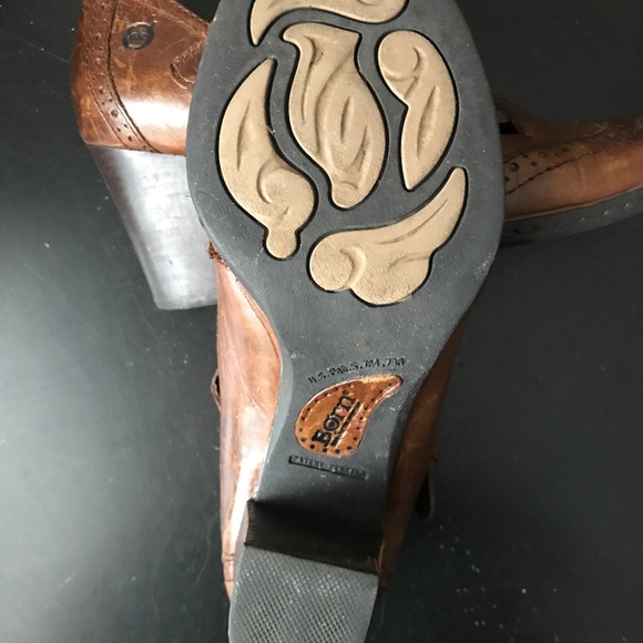 Vintage BORN leather high heel Mary Jane Size 8.5 - Picture 2 of 7